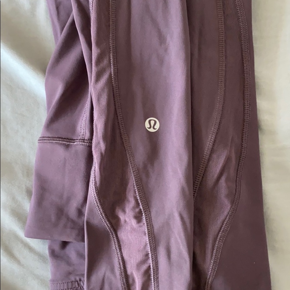 Lulu lemon size 4 leggings